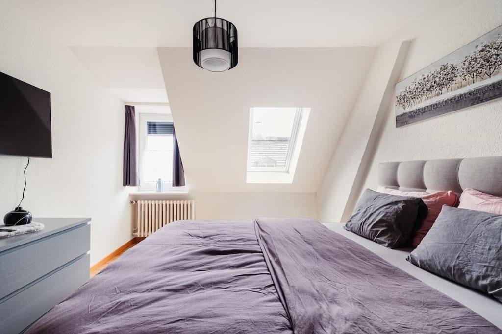 Charmante Wohnung An Beliebter, Urbaner Lage Zurigo Esterno foto